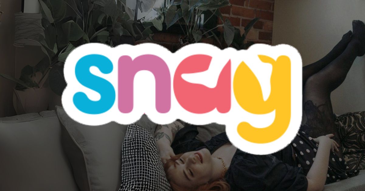 Aqldan ozgan seks porno video Yigitning yuziga otirish, kunnilingus