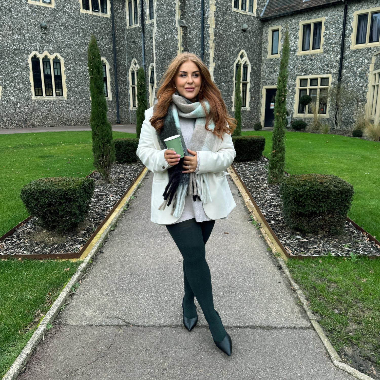 Grannies Cable Knit Wool Tights V2 - Crocodile