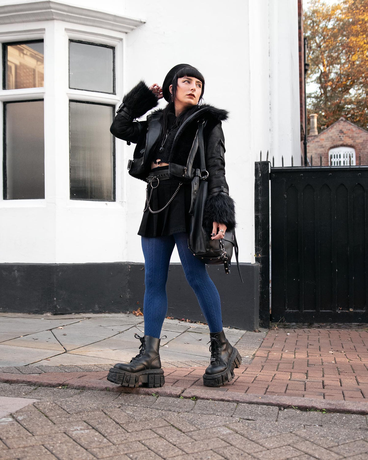 Grannies Cable Knit Wool Tights - Kraken's Breath