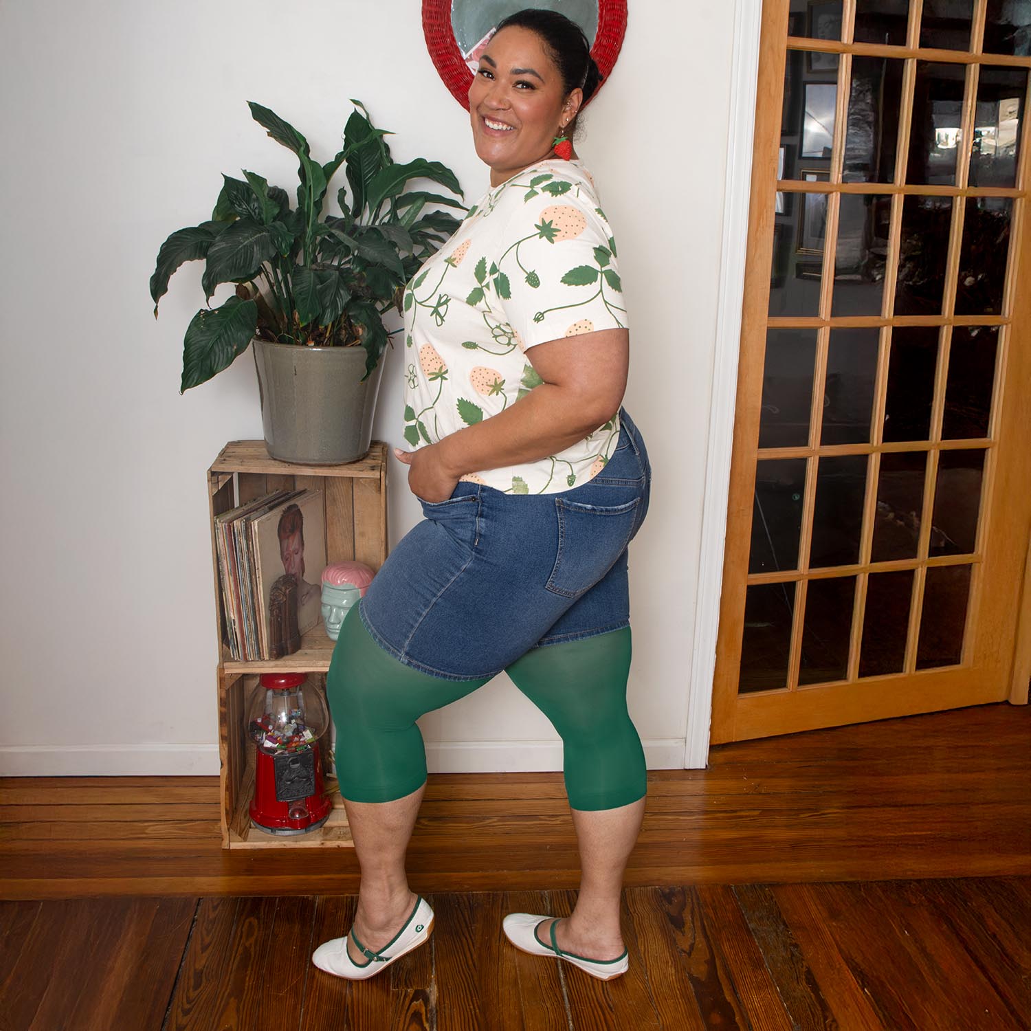 Larrissa - Size F