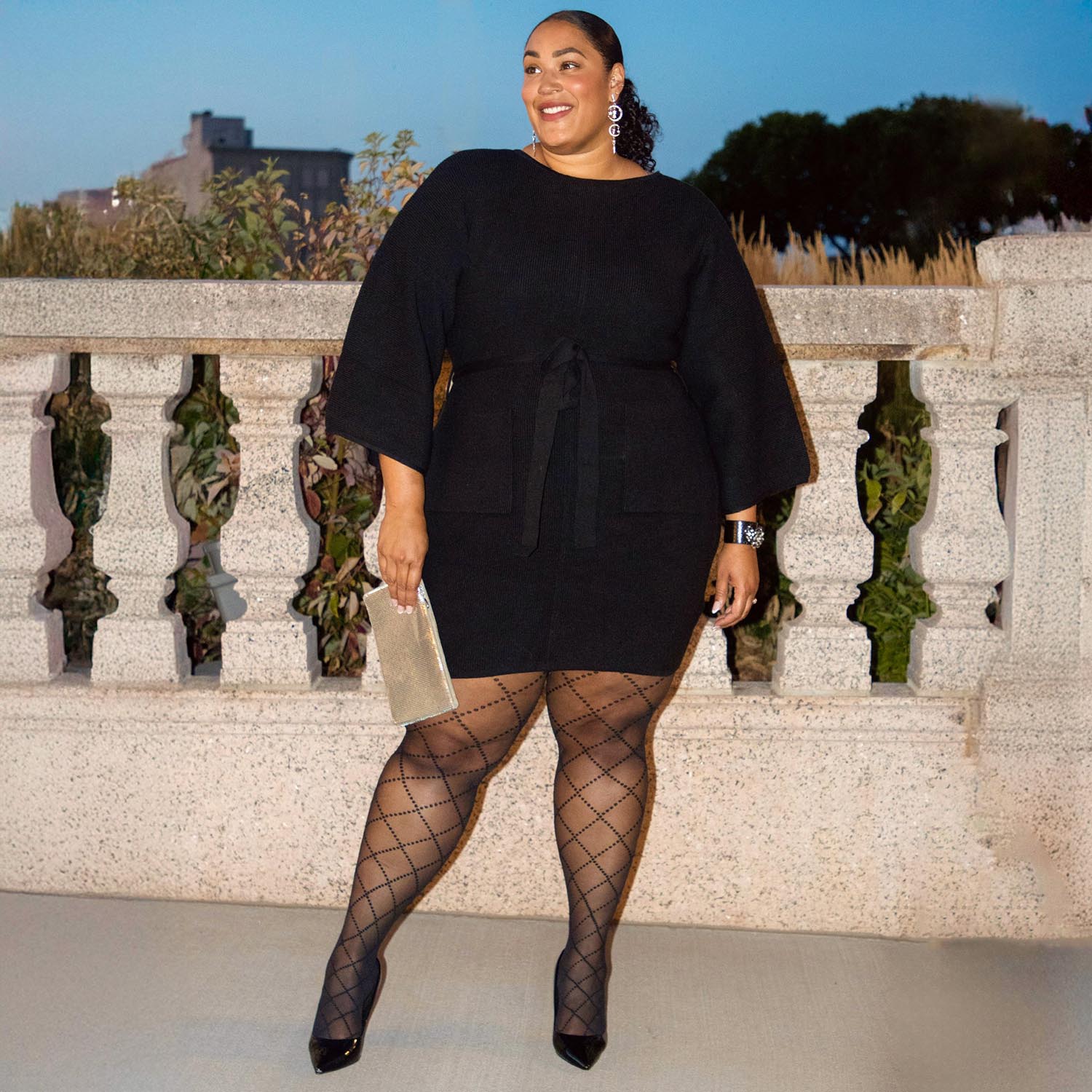 Black Cocoon Knit Mini Dress with Pockets Snag