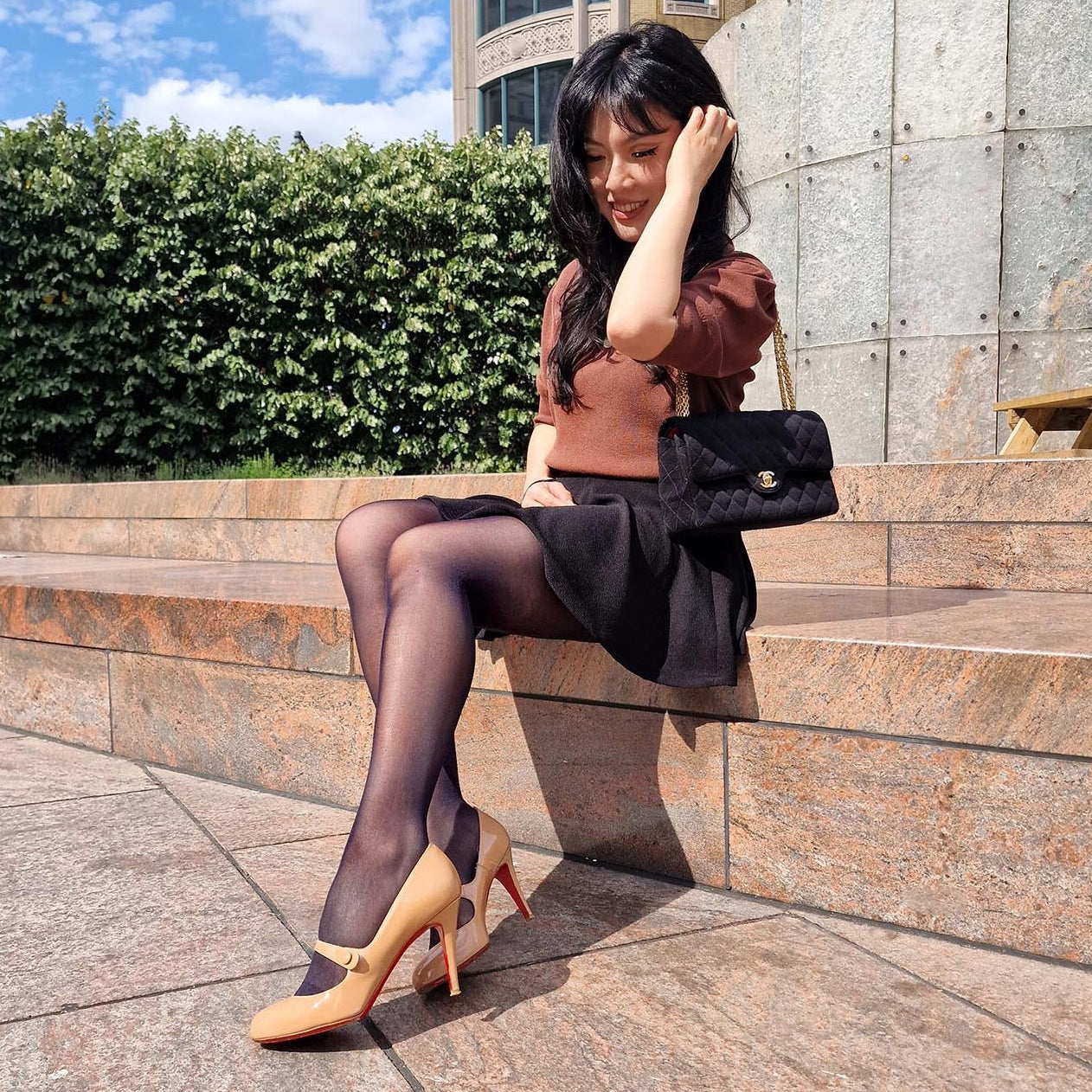 30 Denier Sheer Halo Tights - Liquorice