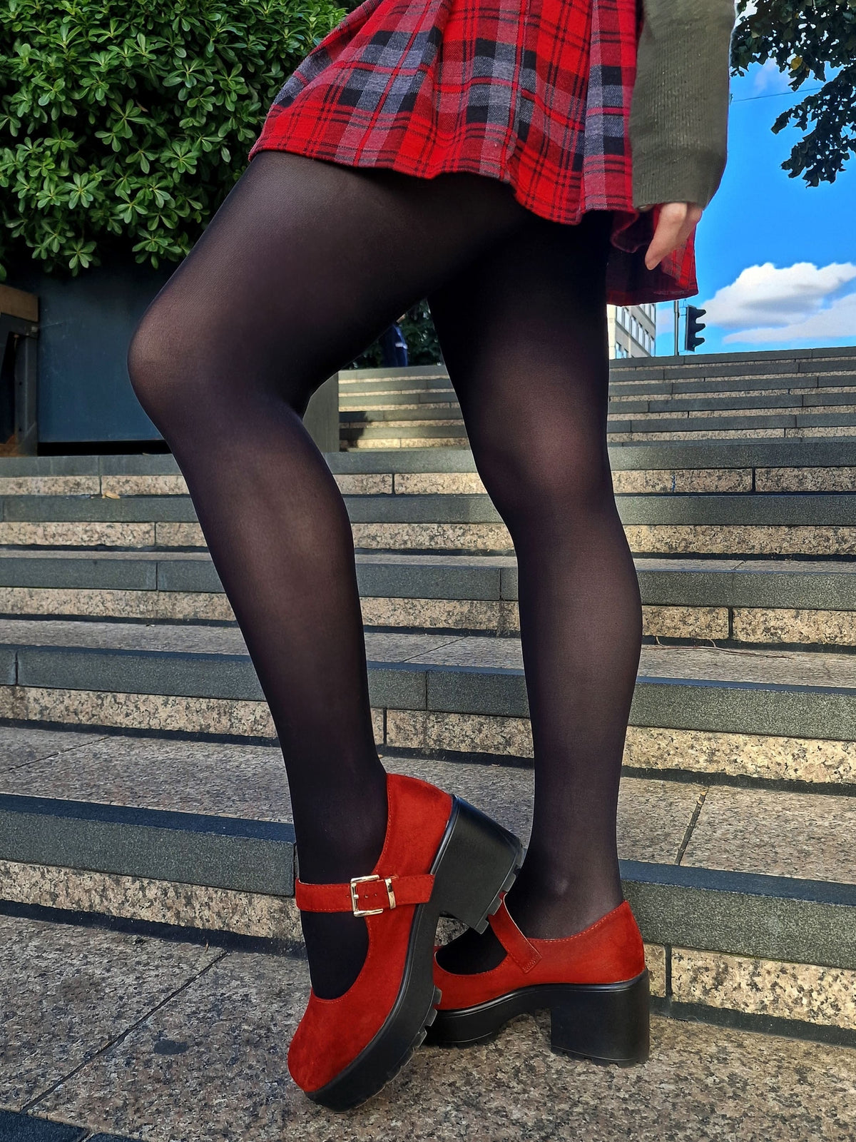 50 Denier Semi-Opaque Tights - Black