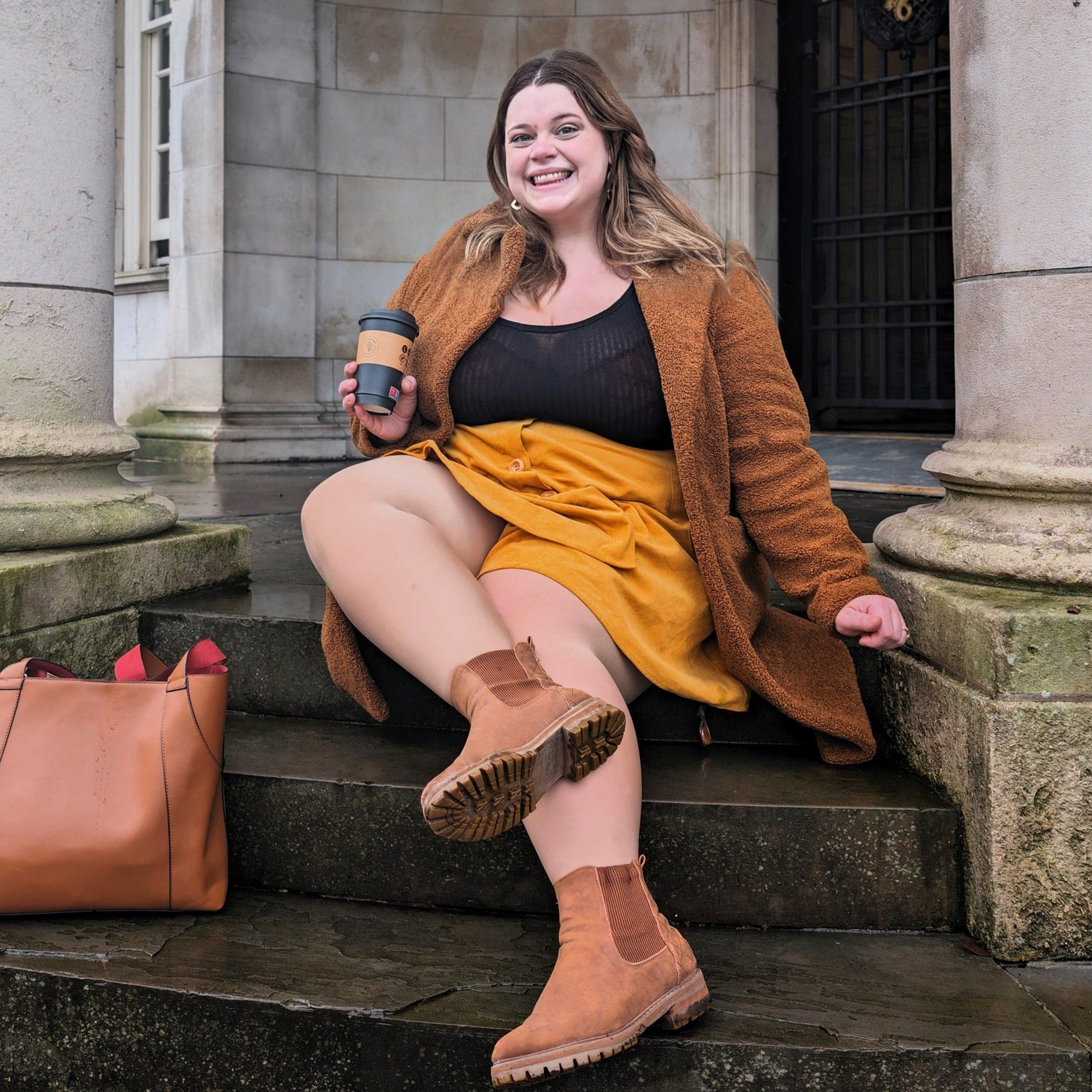 Huggy Light Compression Tights - Builders Tea - Snag