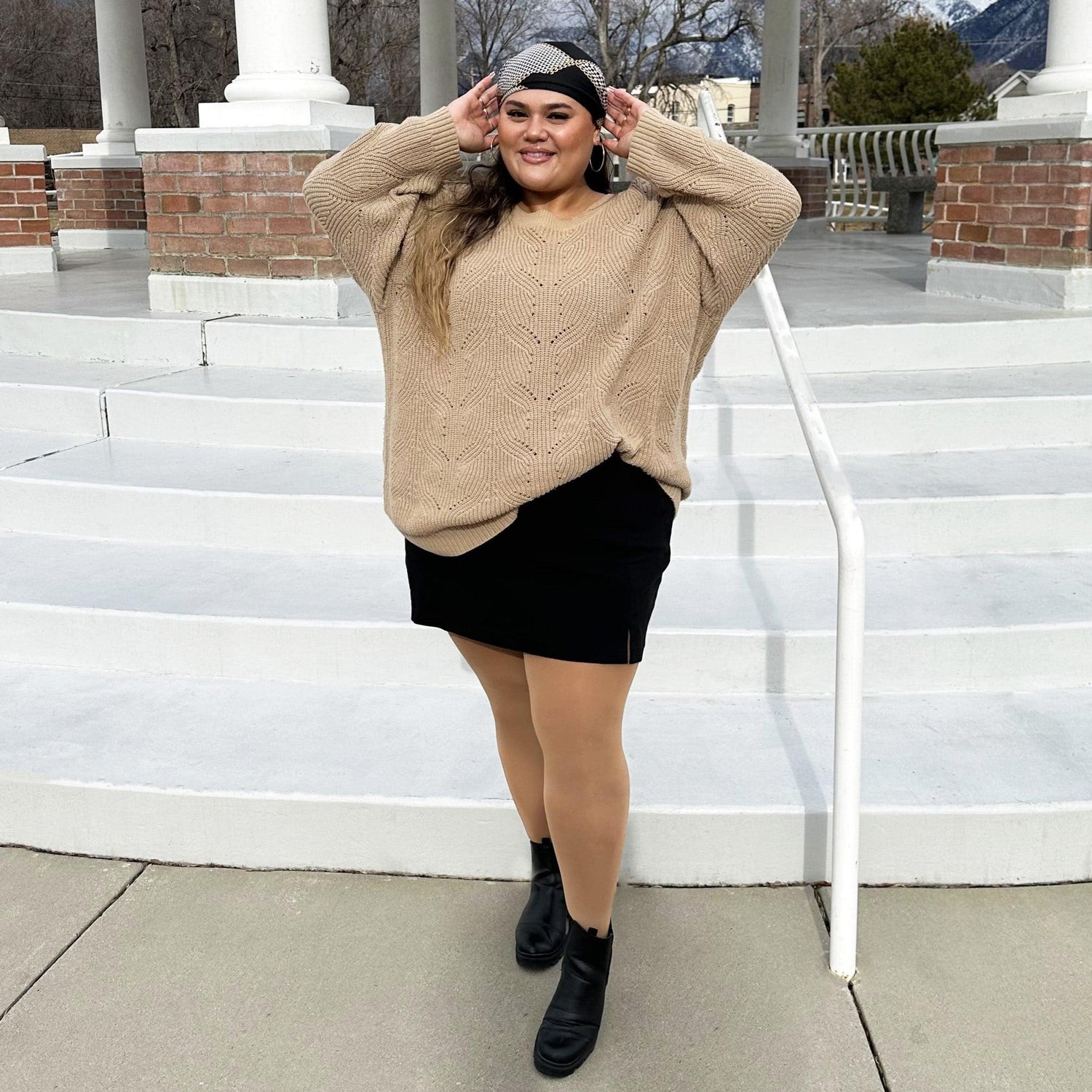 Huggy Light Compression Tights - Caramel Latte - Snag