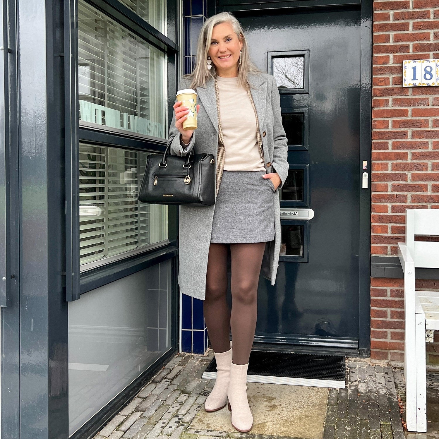 Huggy Light Compression Tights - Hot Chocolate - Snag