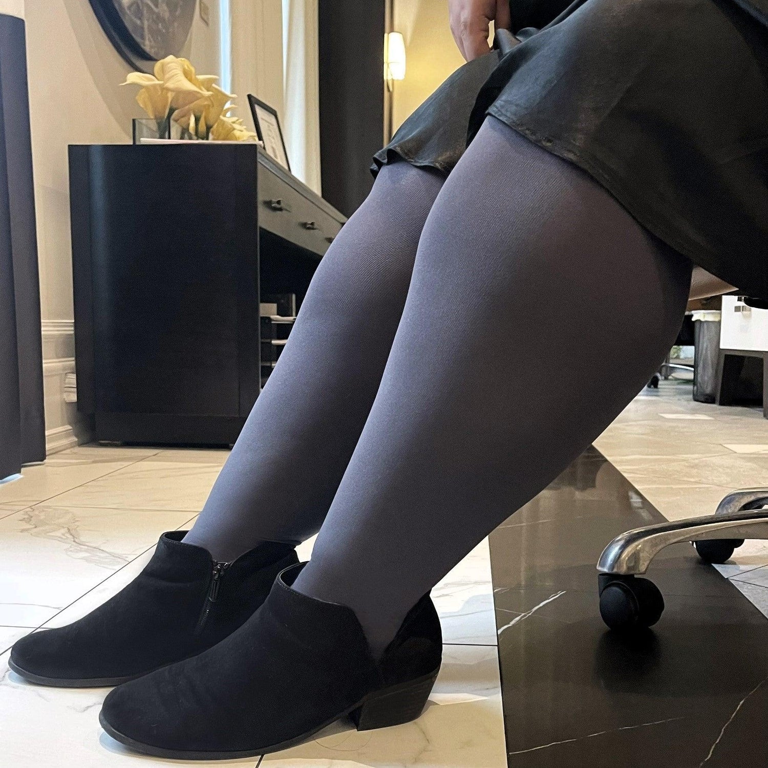 Huggy Light Compression Tights - Slate - Snag