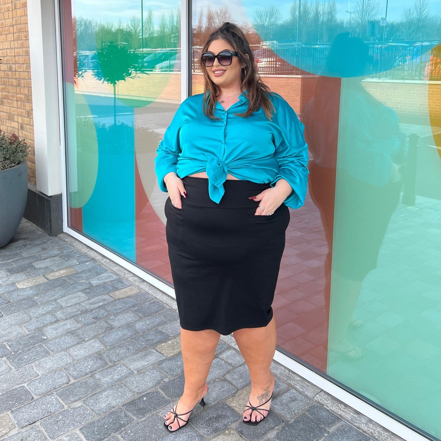 Pencil Skirt - Black - Snag