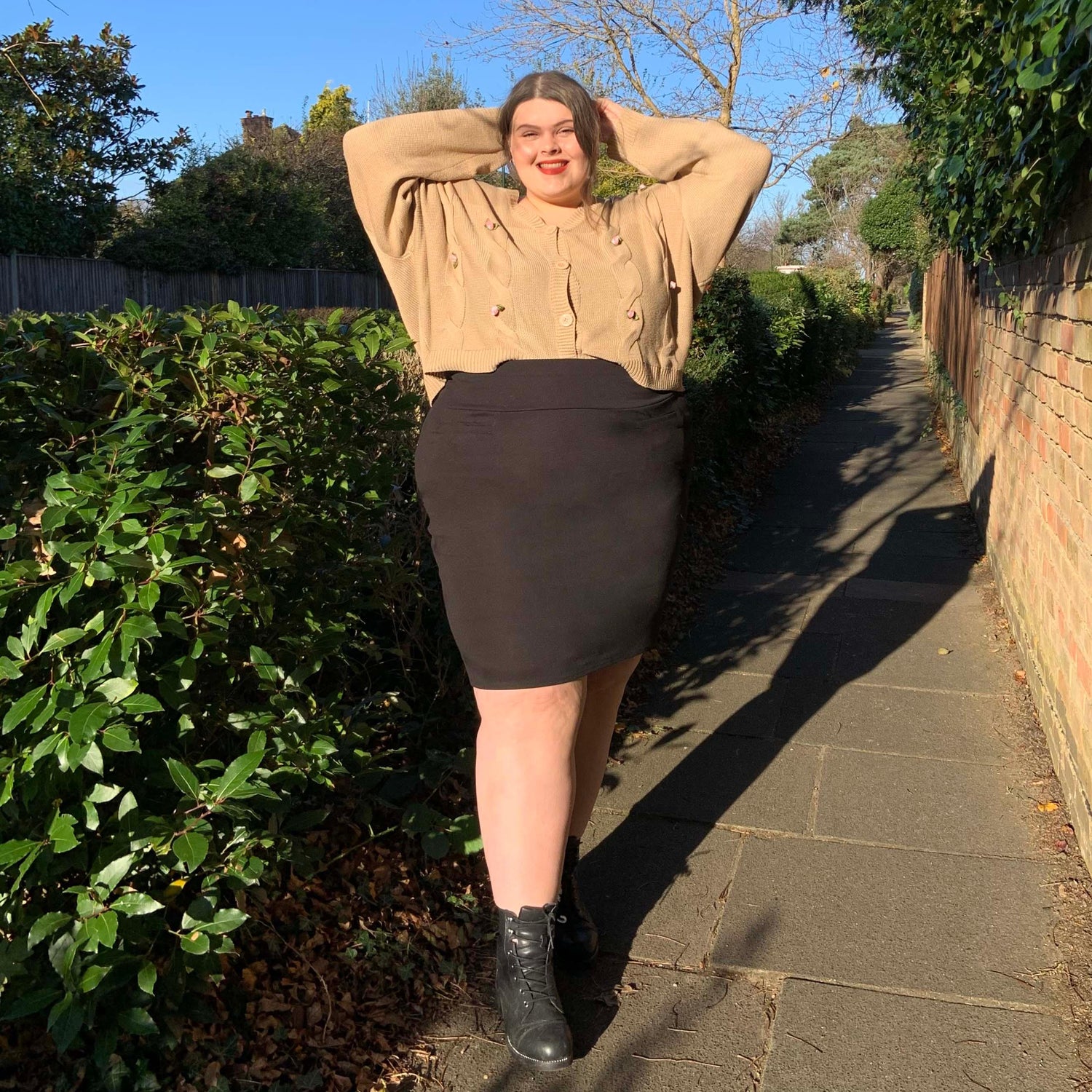 Pencil Skirt - Black - Snag