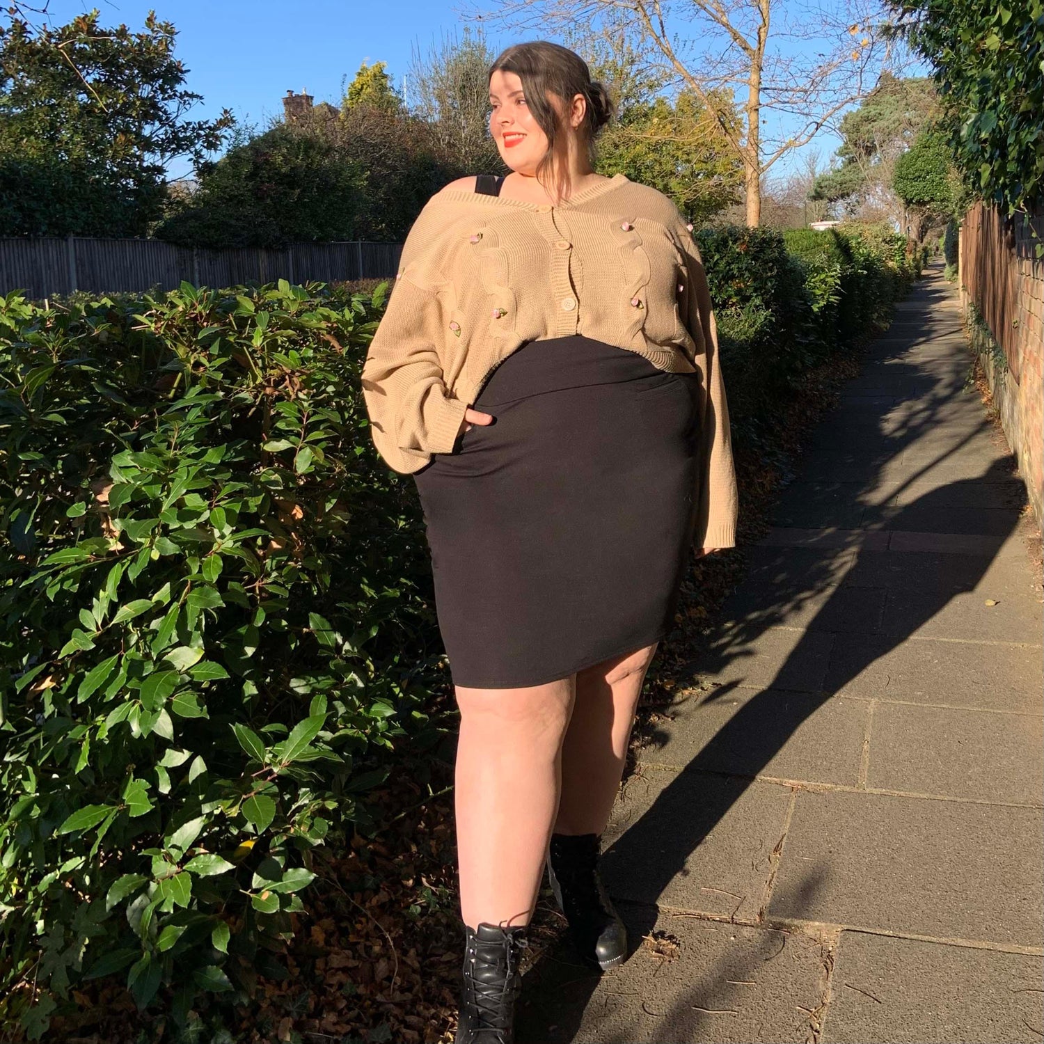 Pencil Skirt - Black - Snag