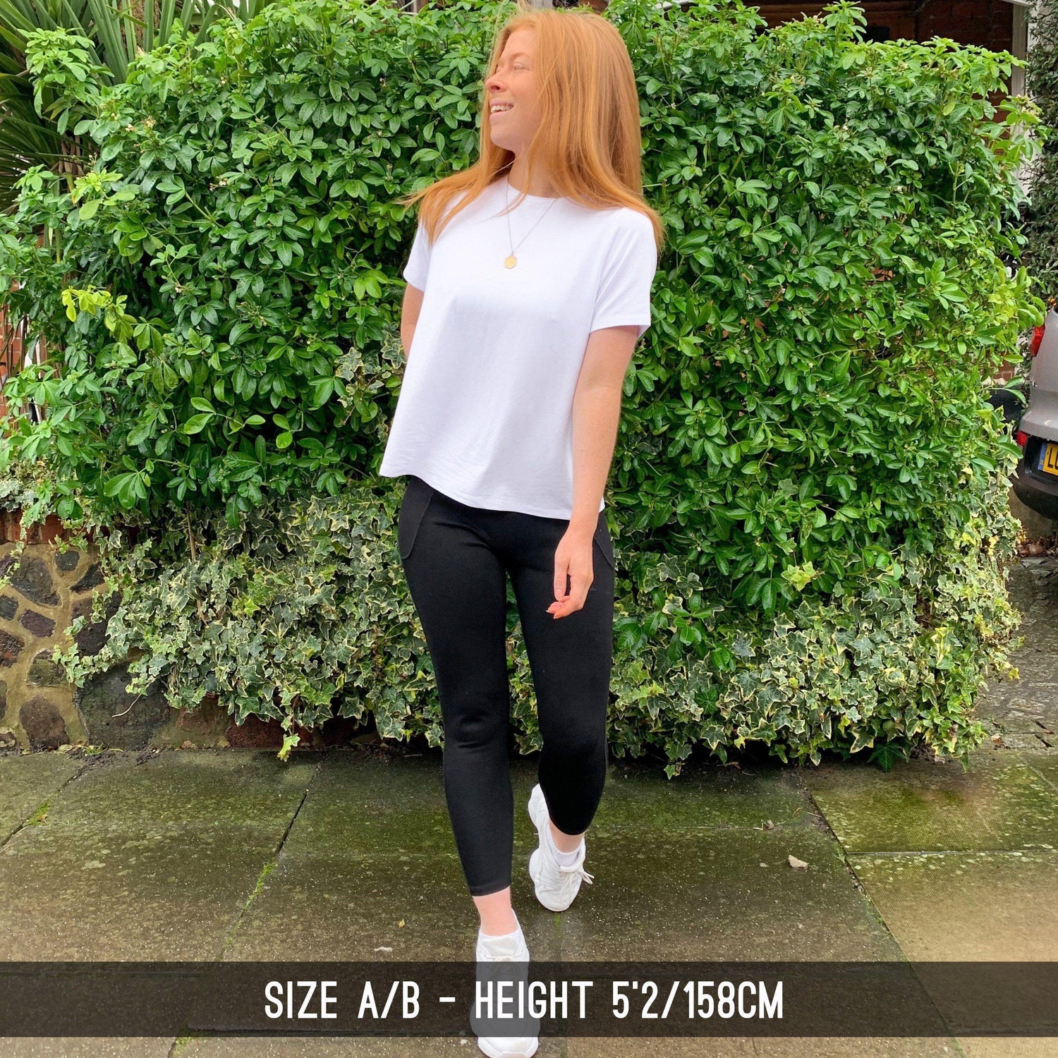 White T-shirt - Snag