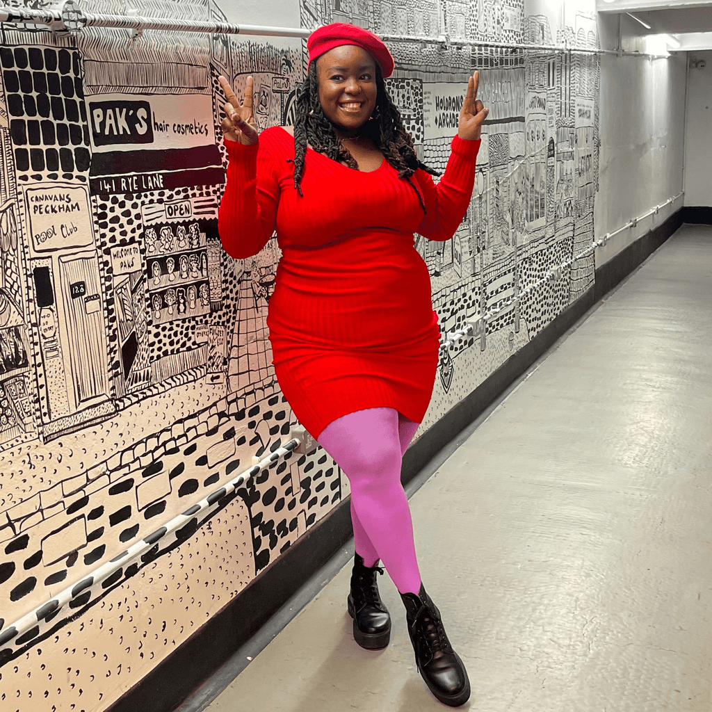 Hooray my new neon snag tights have arrived! I love snag so much.  Discovering them changed my life I'm not exaggerating. I'm such a confident  dresser now 😌 : r/PlusSize