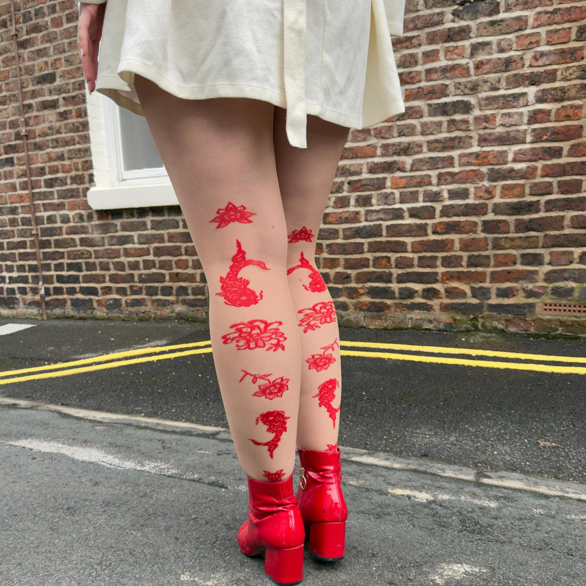 Manifest Sheer Tights - Builders Tea