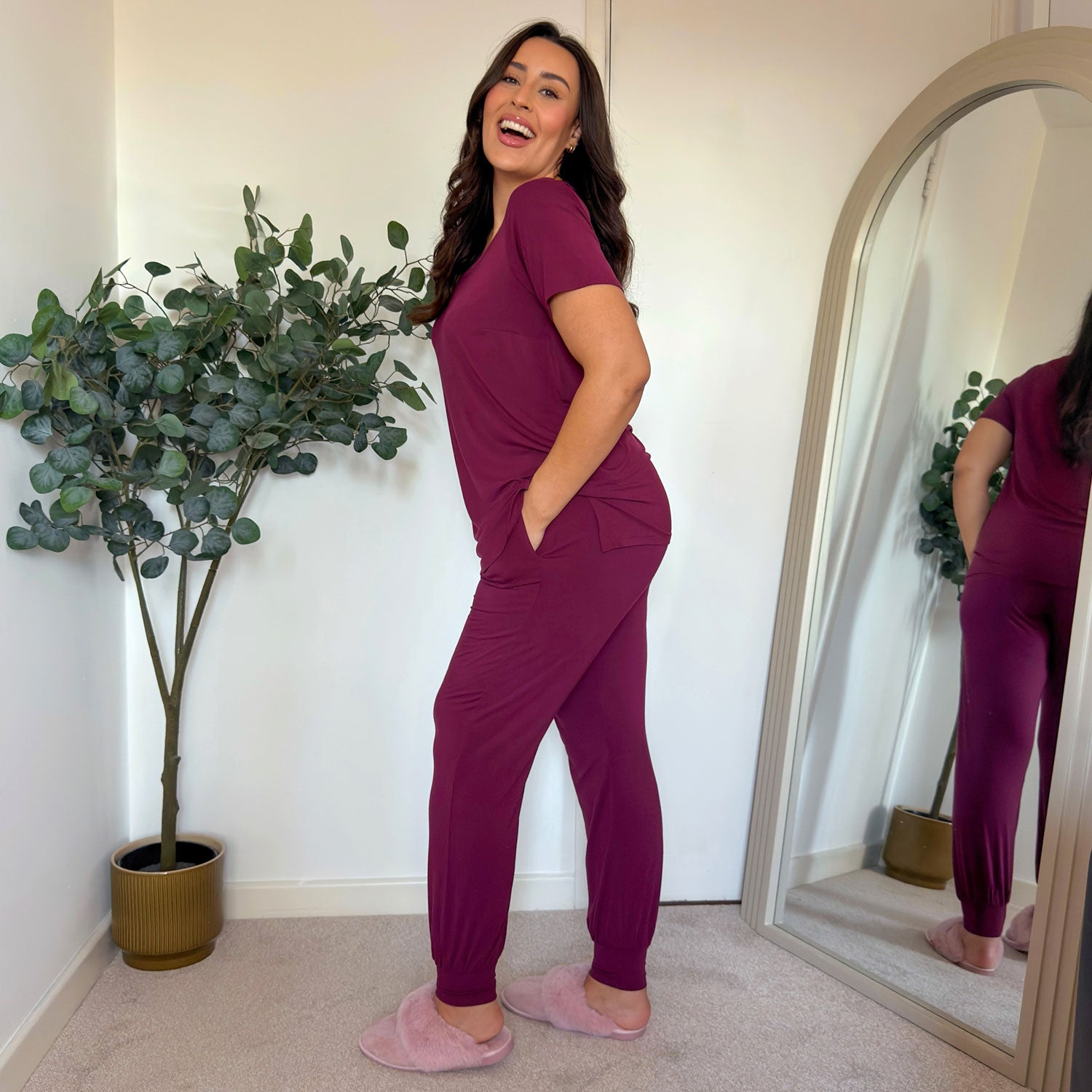 Bamboo Lounge Joggers - Cherry