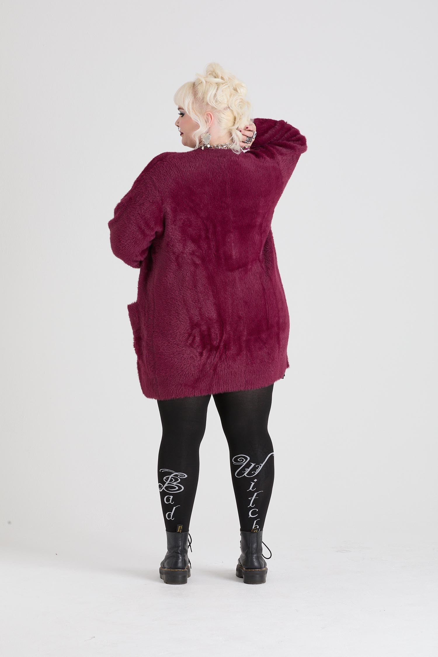 Oversized Fluffy Cardigan | Cosy Knitwear | Snag