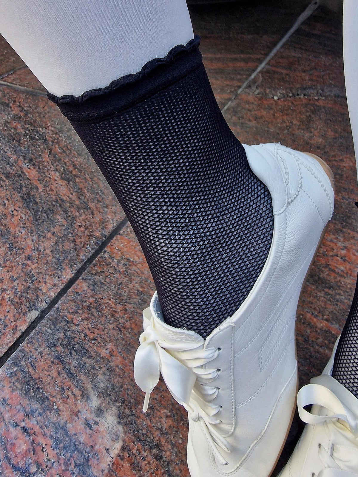 Fishnet Ankle Socks - Black