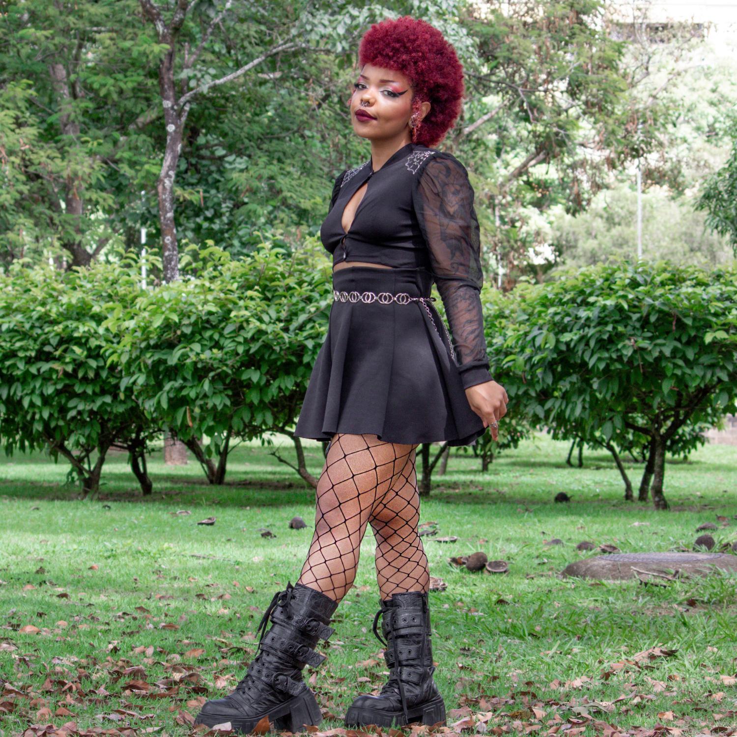 Sharkies Wide Fishnets - Black