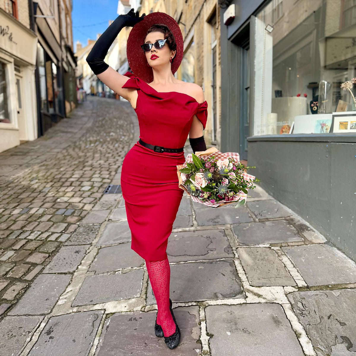 Fishnet Tights - Traditional in Red