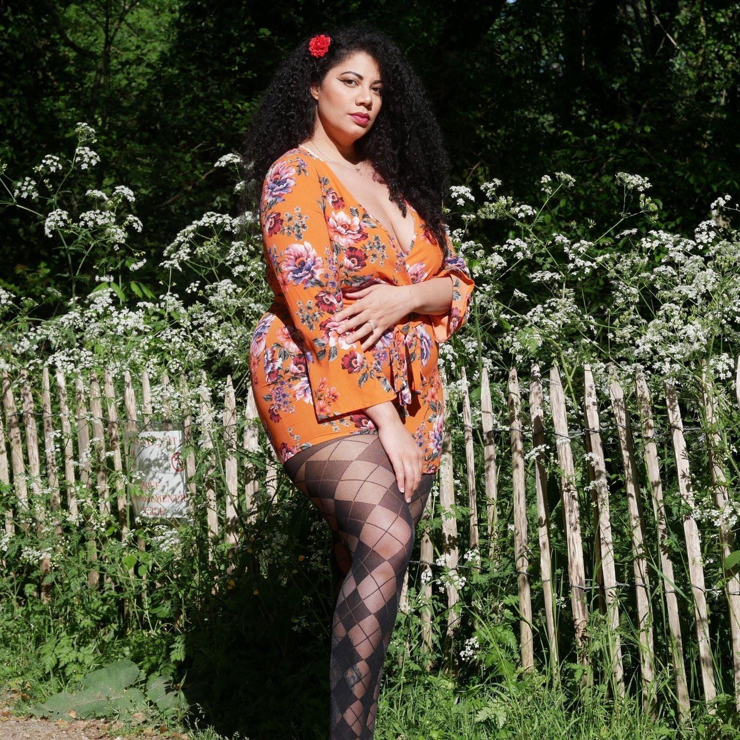 Plus size diamond tights best sale