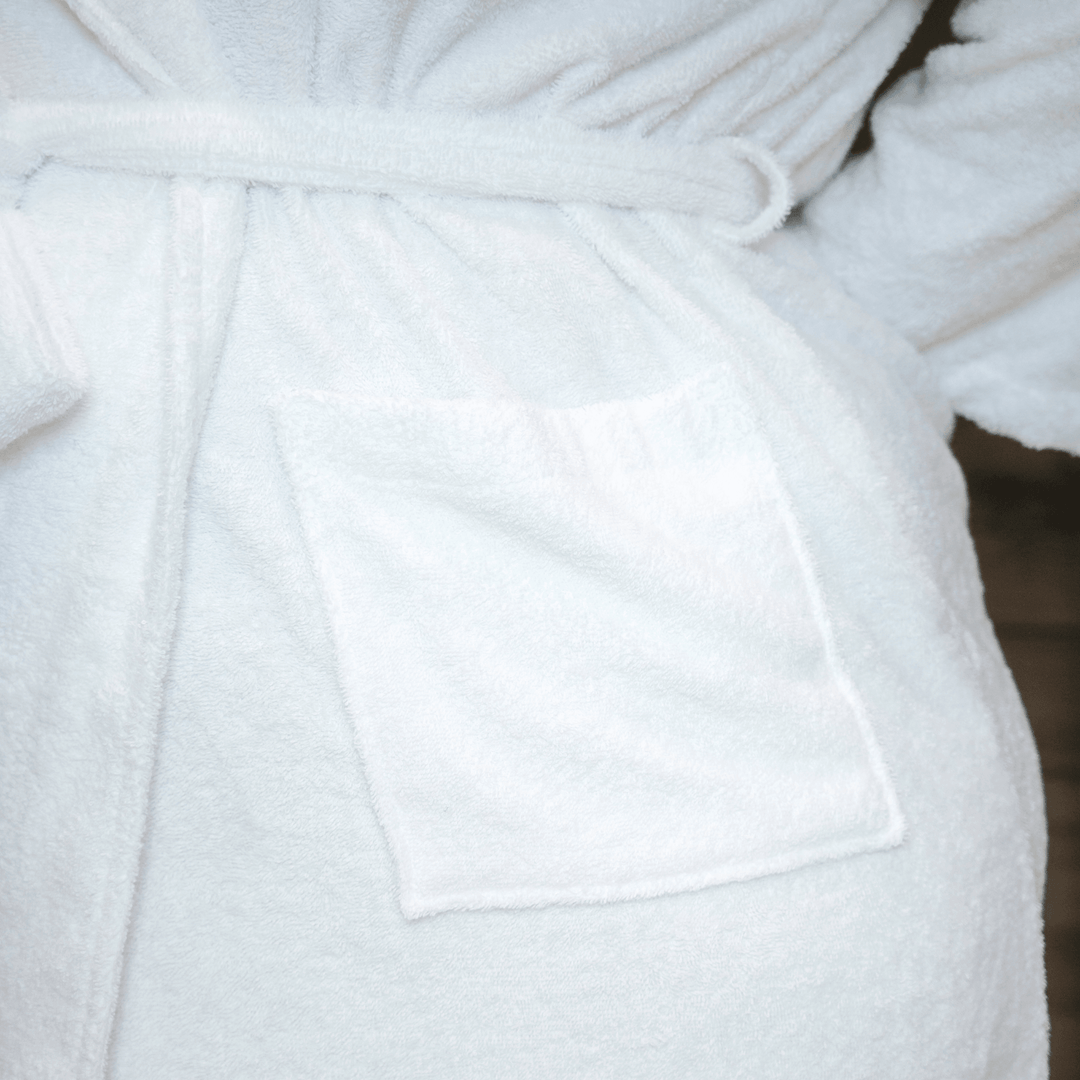 Wash Robe Luxury Large Bath Robe in White - Snag