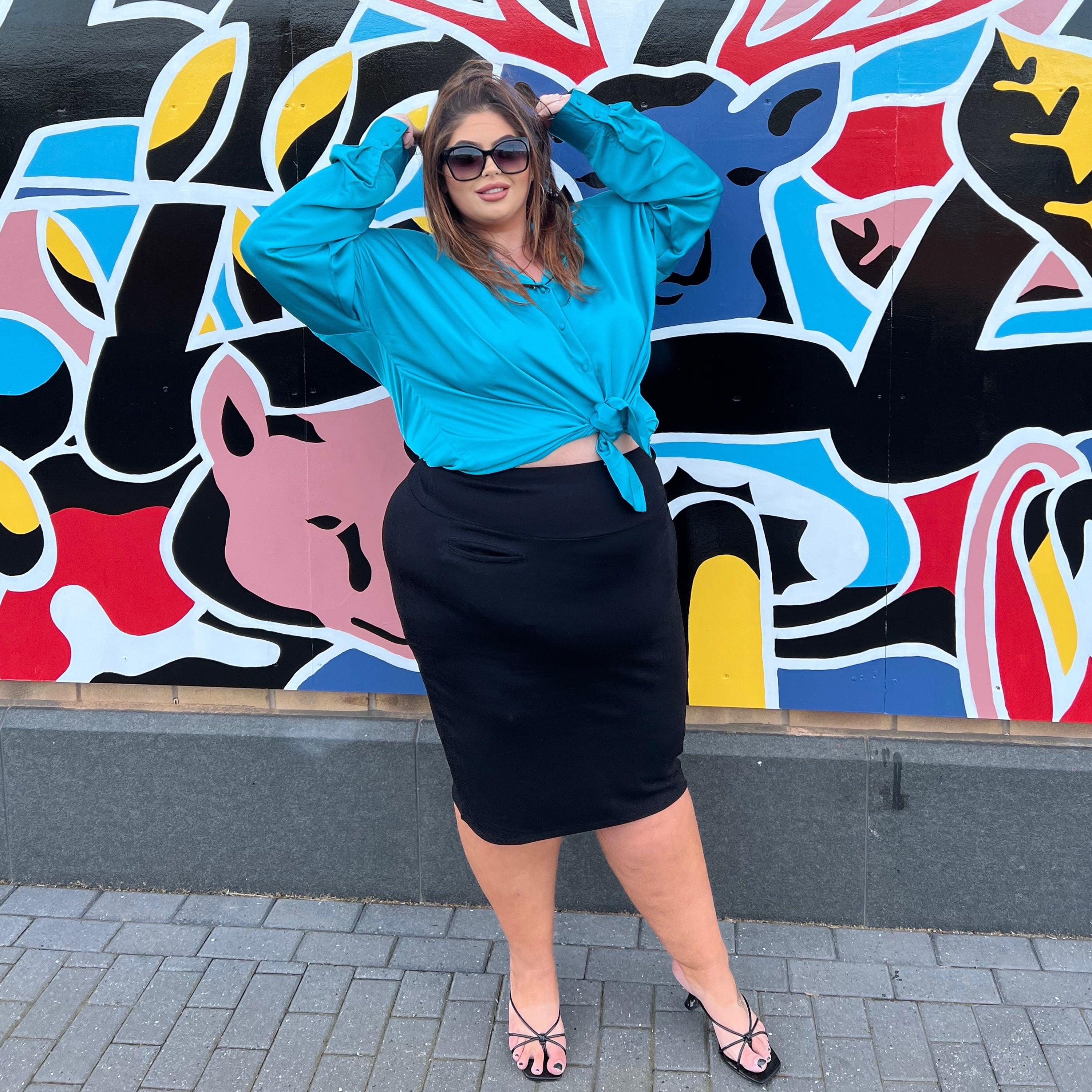 Black Pencil Skirt Snag