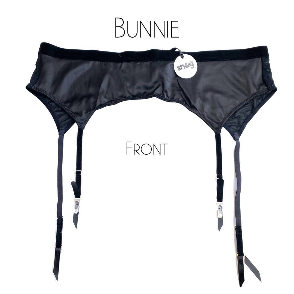 Vintage Suspender Belt - Bunnie - Snag